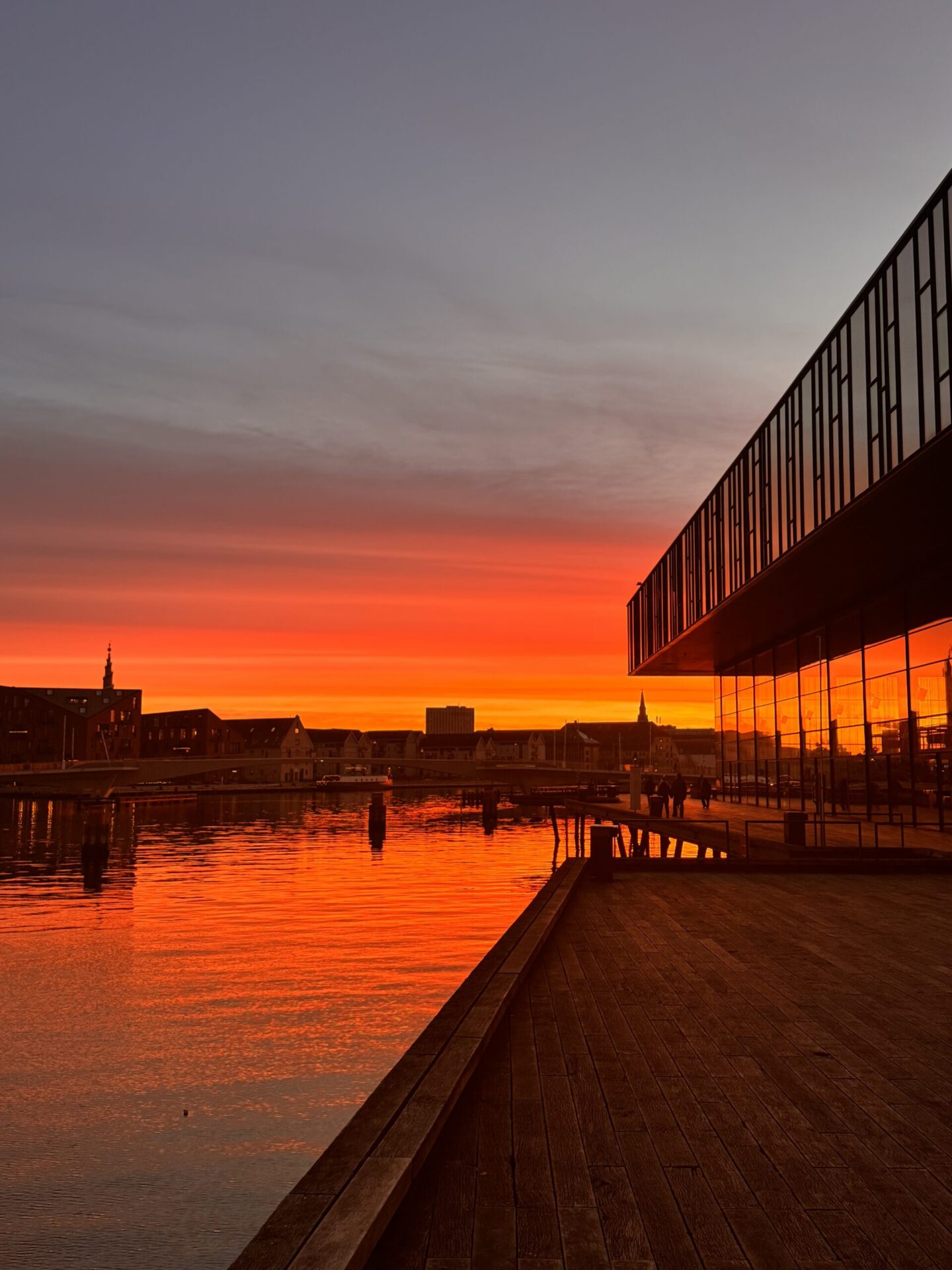 skuerspillerhus solnedgang